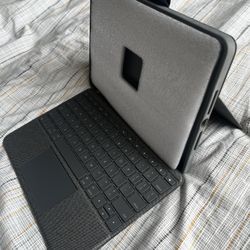 iPad Cover With Keyboard And Touchpad - Logitech