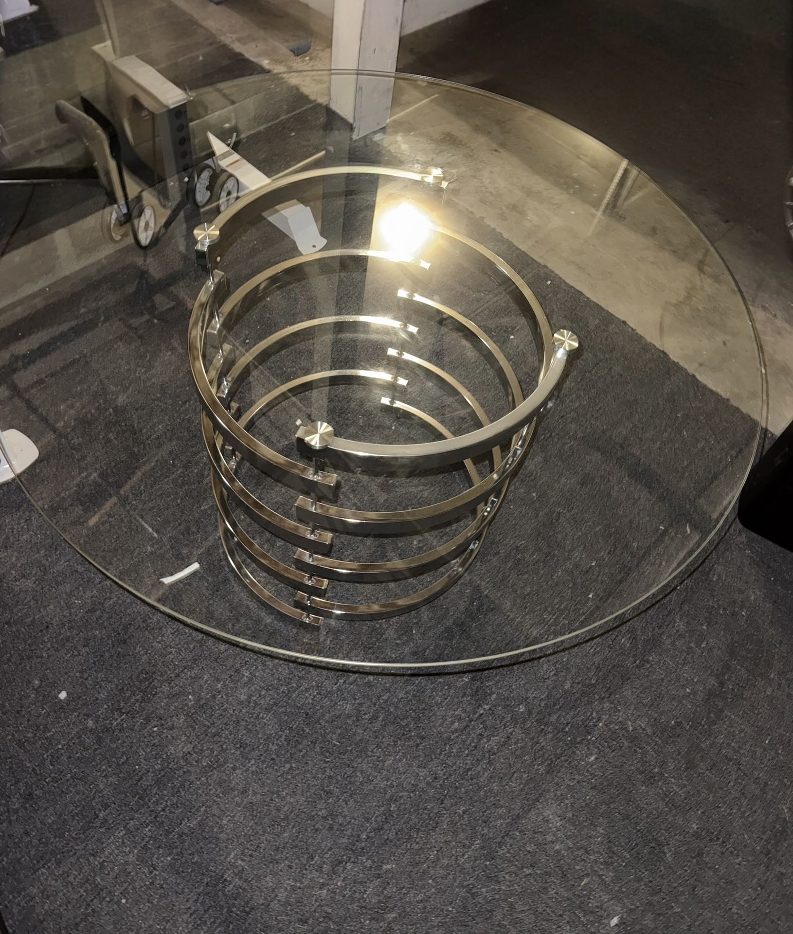 Round Glass Dining Table