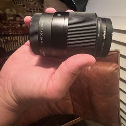 Sigma 30mm DC DN