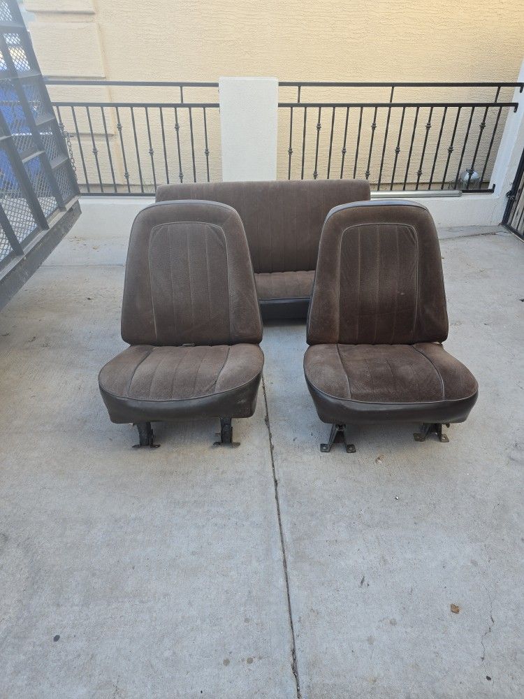 Low Back Blazer Seats
