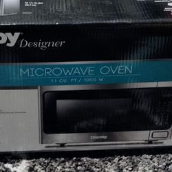 Microwave Danby Designer 