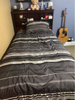 Twin Captain's Bed w/ Bookcase Headboard & Storage. $150 each I have 4 of theses beds.