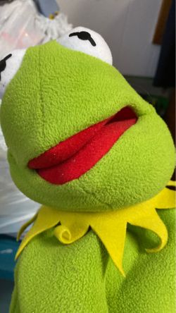 Kermit frog muppet