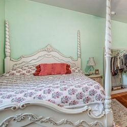 Full Size Bedroom Set