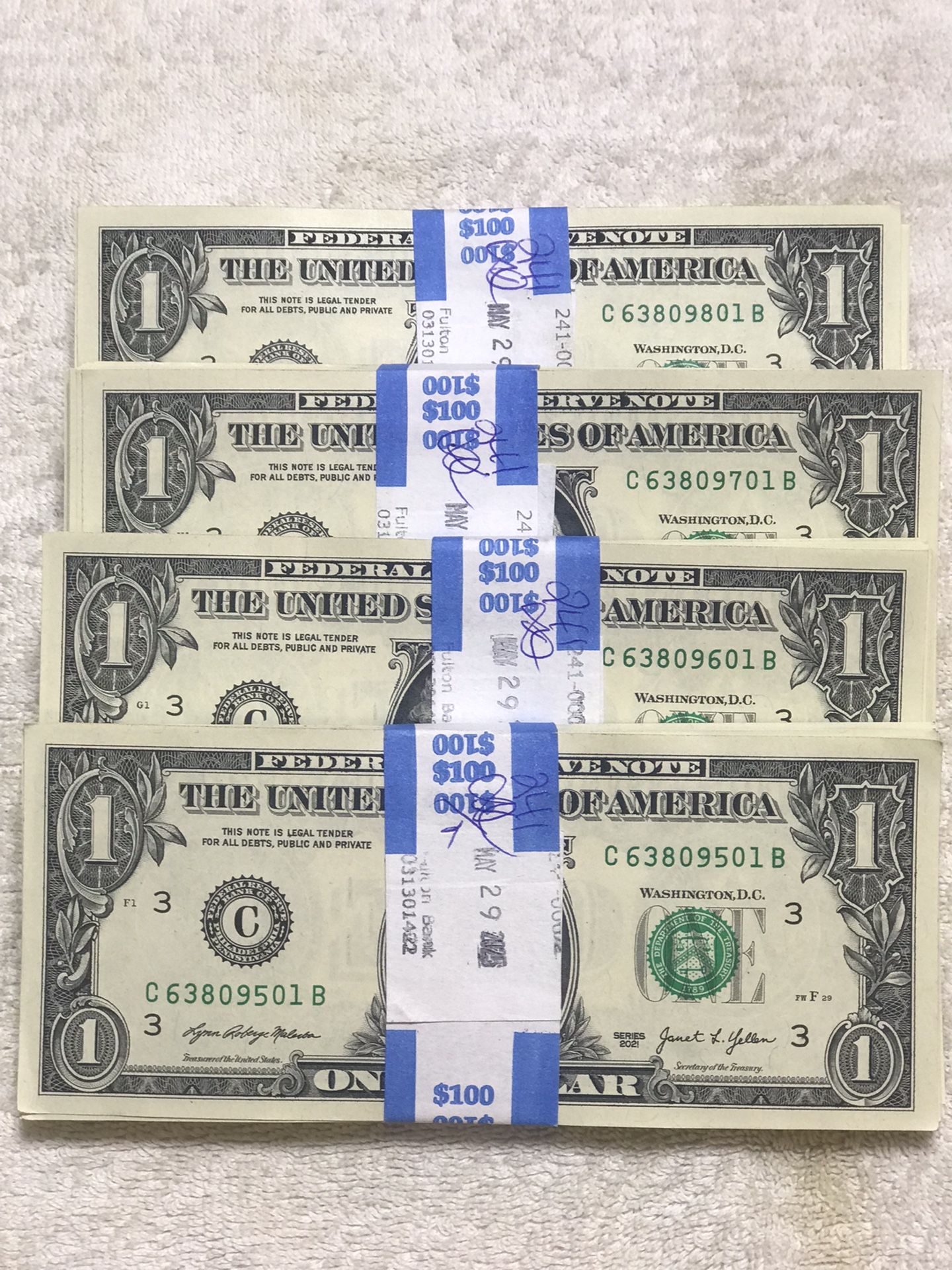 2021-uncirculated, crisp, sequencial SN's- $1. bills, strap of 100 bills