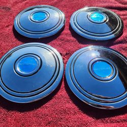 McLean Tru Classics Wire Wheels Center Caps Tru Spoke