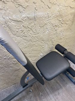 Adjustable Utility Bench Ab Decline  Fitness Exercise Utility Bench - See My Other Items 💪