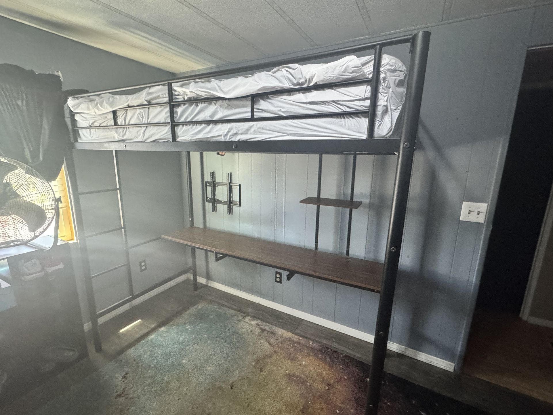 Twin Loft Bed With Desk & Mattress