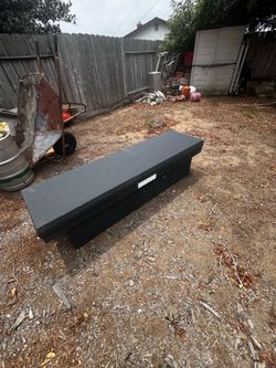 Full size craftsmen truck toolbox aluminum and aluminum rotary  saw box.