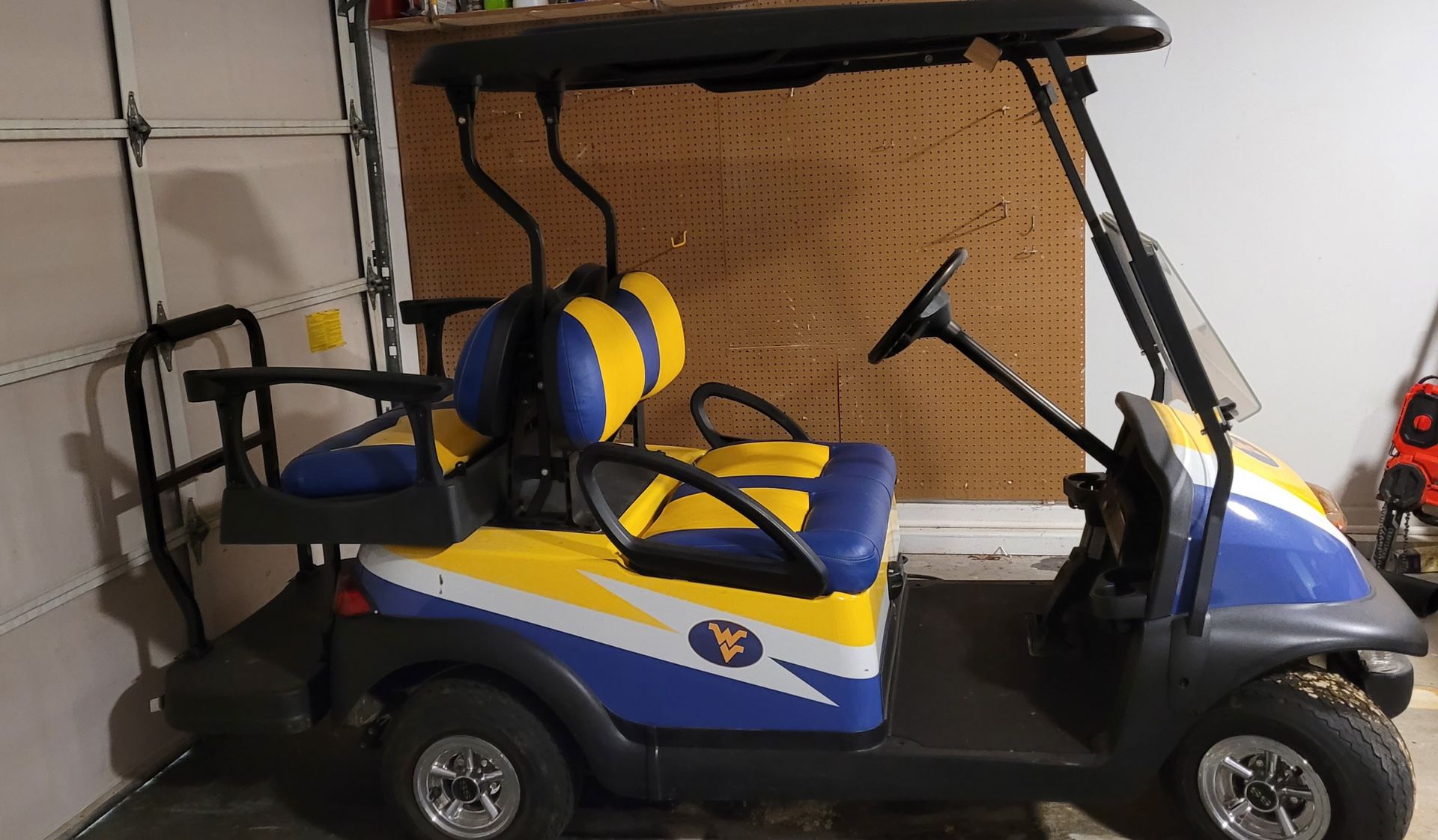 Custom Golf Cart 