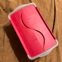 Sterilite 7 Qt Storage Flip-Top Bin