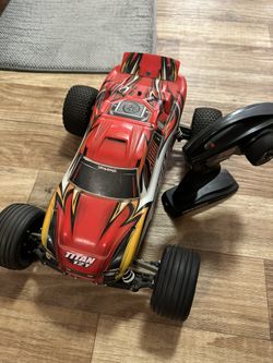 Traxxas Rustler Stock