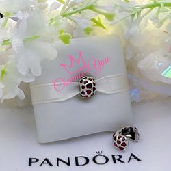 Adorable Charm 925 silver for Pandora moments bracelet.(safety clip.)