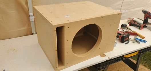 Custom Sub Box Build