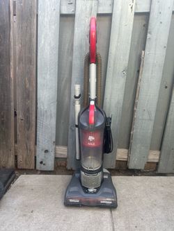 Carpet vacuum