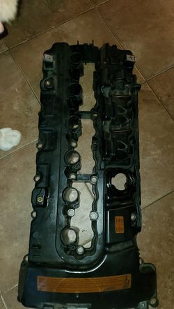 N54 valve cover