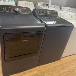 Gas Dryer And Washer Set