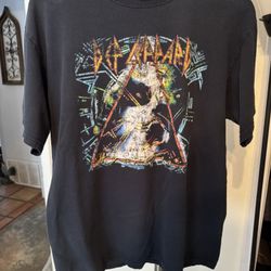 Def Leppard Y2K Vintage Tee Size L