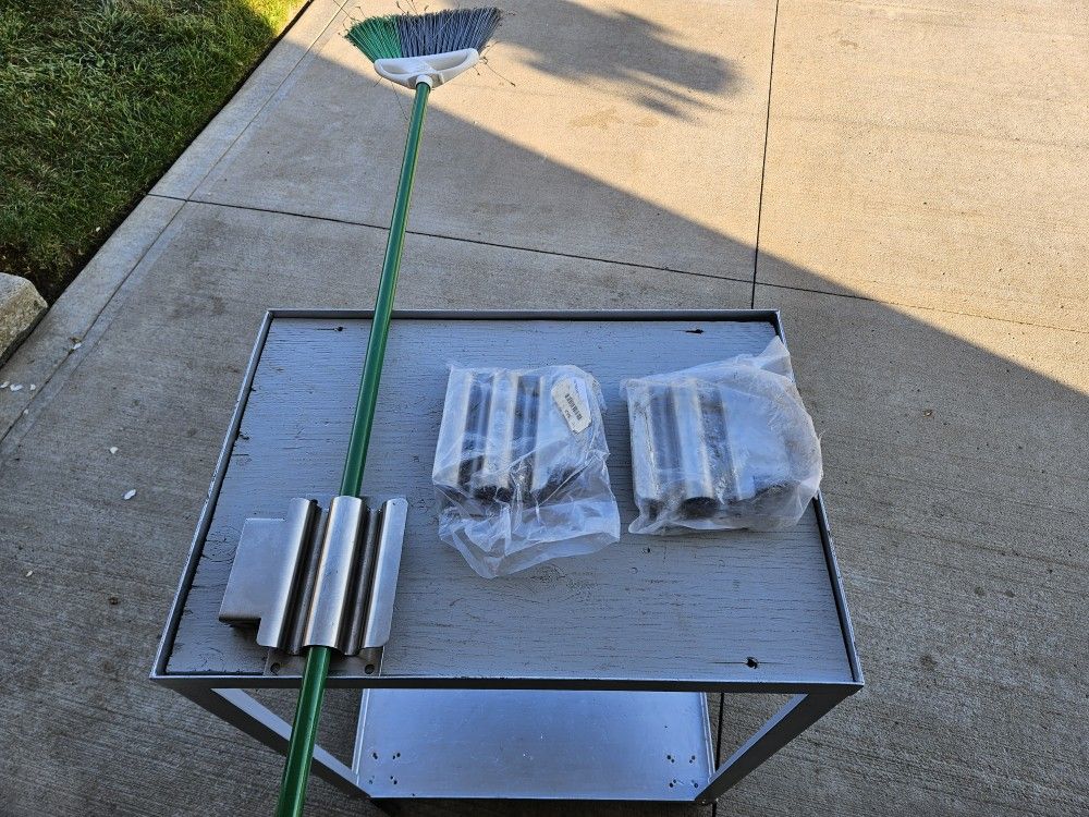 Heavy Duty Rake/Broom/ Tool Holder