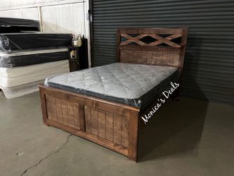 Full Solid Wood Bed With Mattress $480