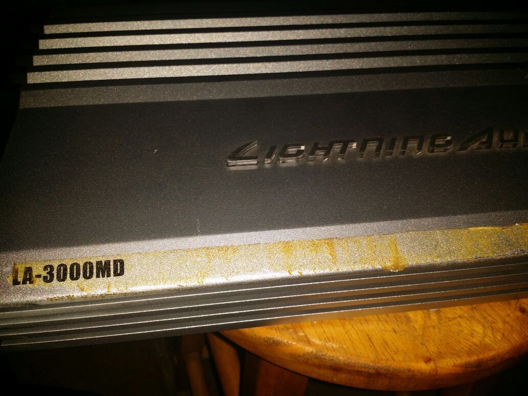 Lightning audio la-3000md amplifier