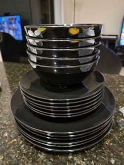 Black Dinnerware Set Plates and Bowls