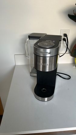 Keurig K-Supreme Plus single-serve coffee maker, model K920