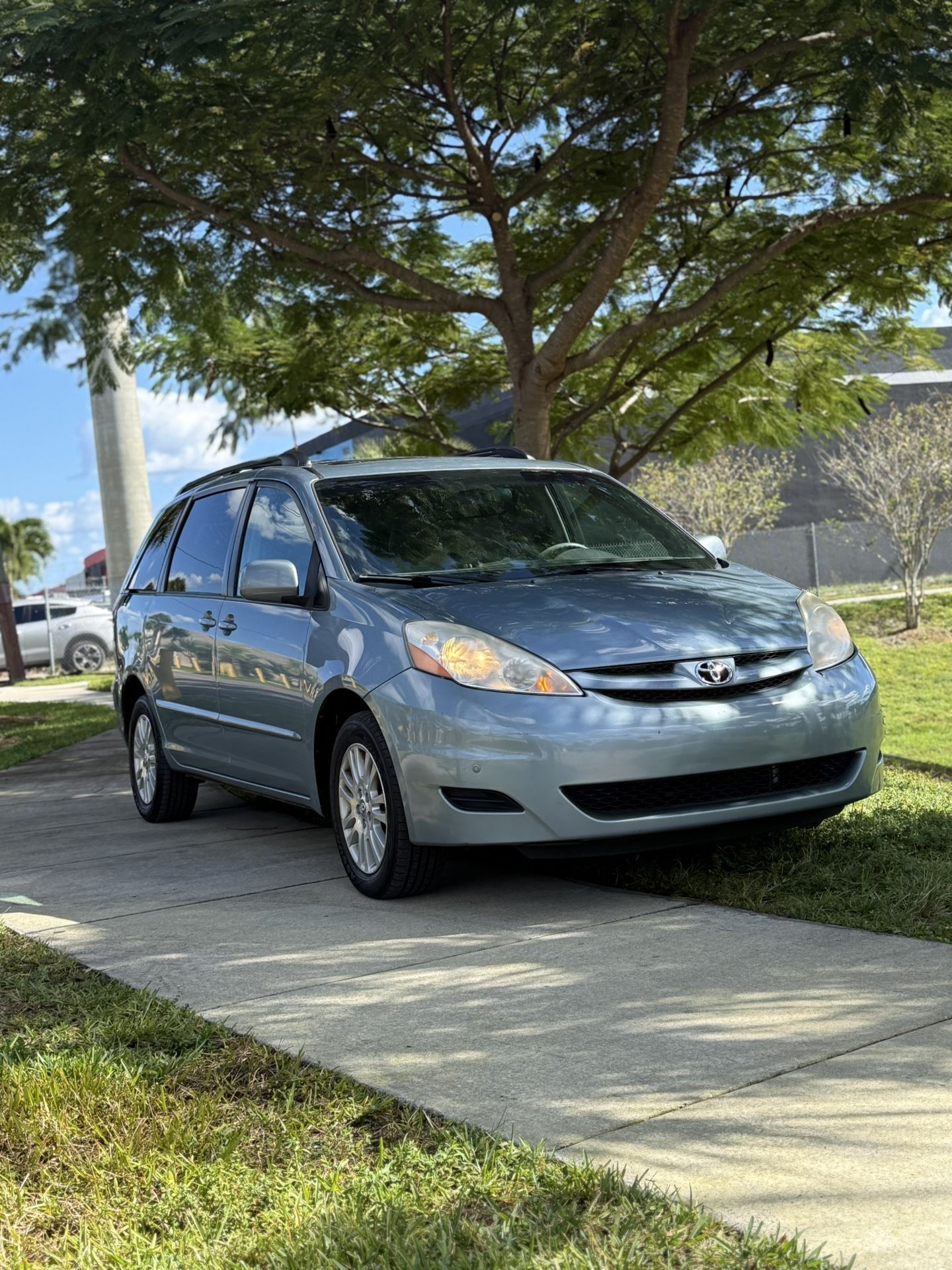 2009 Toyota Sienna