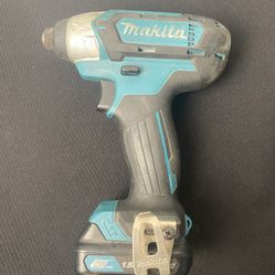 Makita 12V Impact Driver DT03 Drill With Battery & Clip