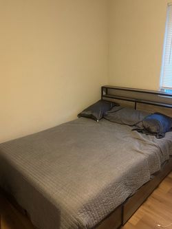 Full Size Bed