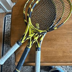 Perform Like a Pro with High-Performance Tennis Rackets! material effort