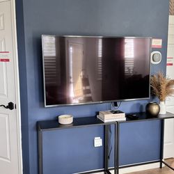 55” LG Flat Screen TV (2020) – Excellent Condition