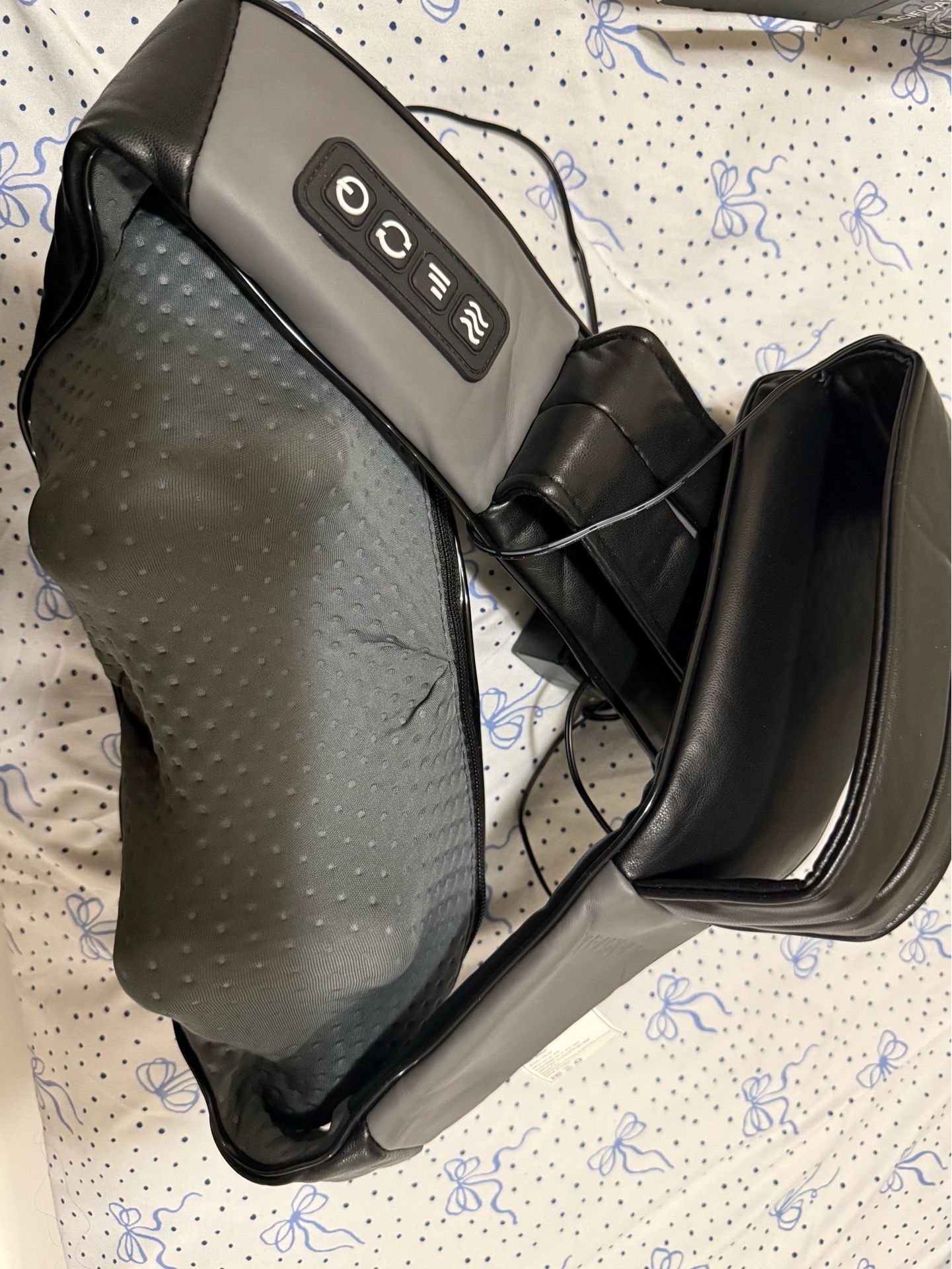 Massage machine with heat