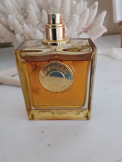 Burberry Goddess eua de parfum