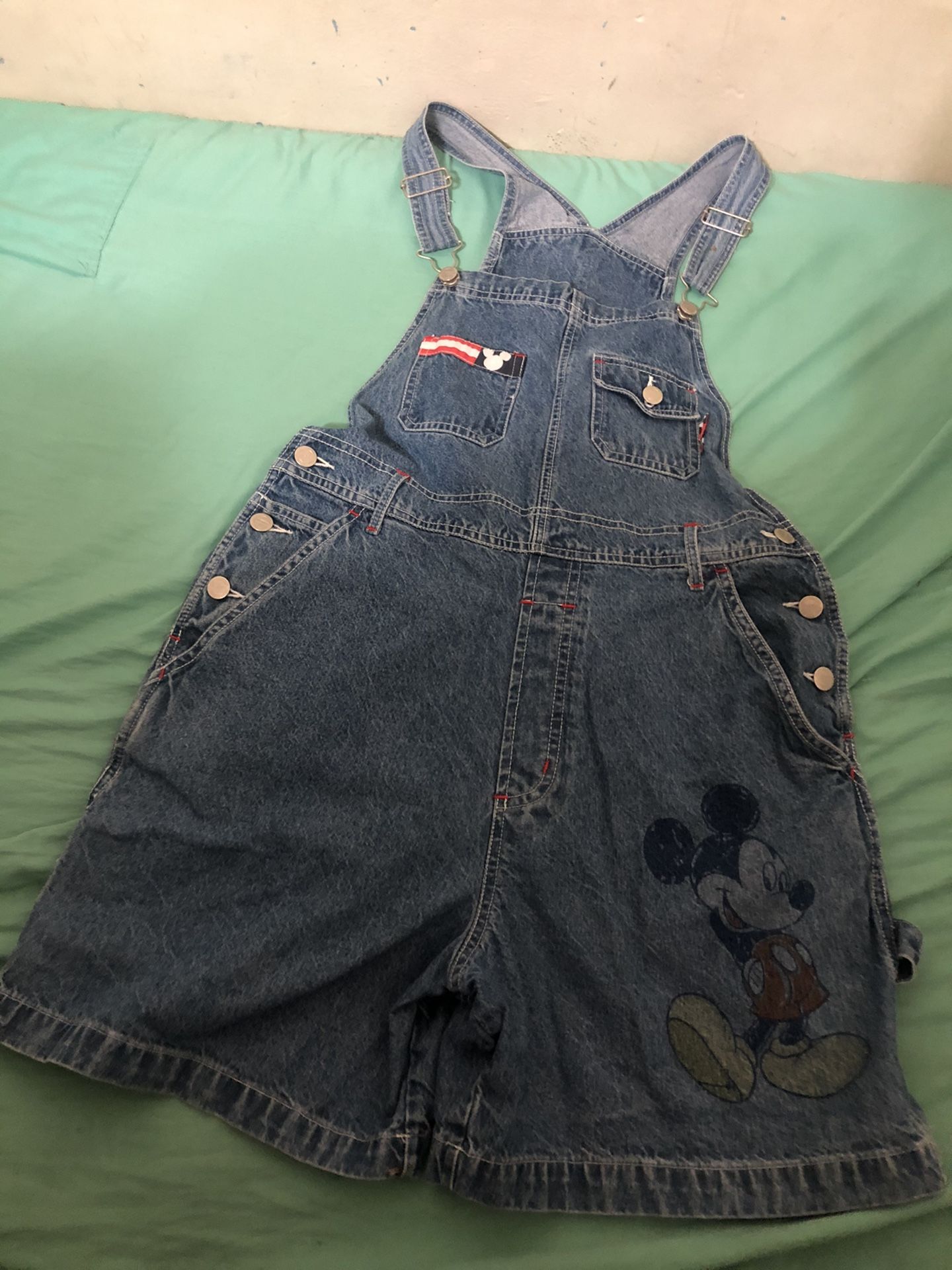 Mickey Unlimited, Mickey Mouse Bib Denim Overalls Shorts Women’s Sz Médiums