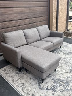 Gray Reversible Sectional Sofa with Chaise โ Excellent Condition