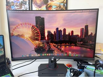 32" Curved Monitor for Gaming and Workstation