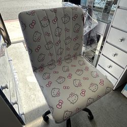 Hello Kitty vanity chair