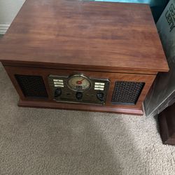  NEw Antique Record player With Cassette And AM &FM Radio