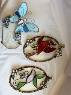 Stained Glass Suncatchers & Butterfly Frame Lot - 3 Piece Set