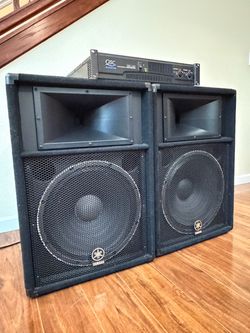 Yamaha S115V Club Series V 1000W 15” Passive Speakers (Pair)