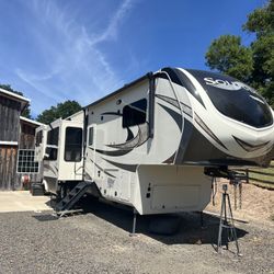 2018 Grand Design Solitude 375RES