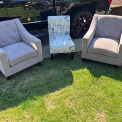 3 Decor Chairs