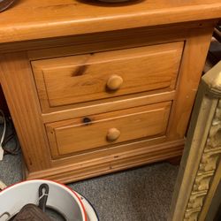 Nightstand/End Table