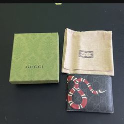 Gucci Snake Wallet 