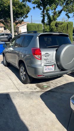 2007 Toyota rav4 titulo limpio