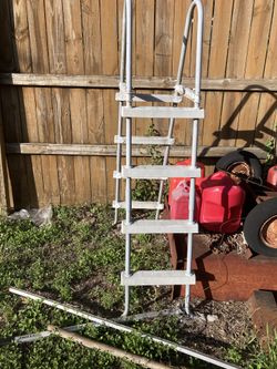 Pool Ladder