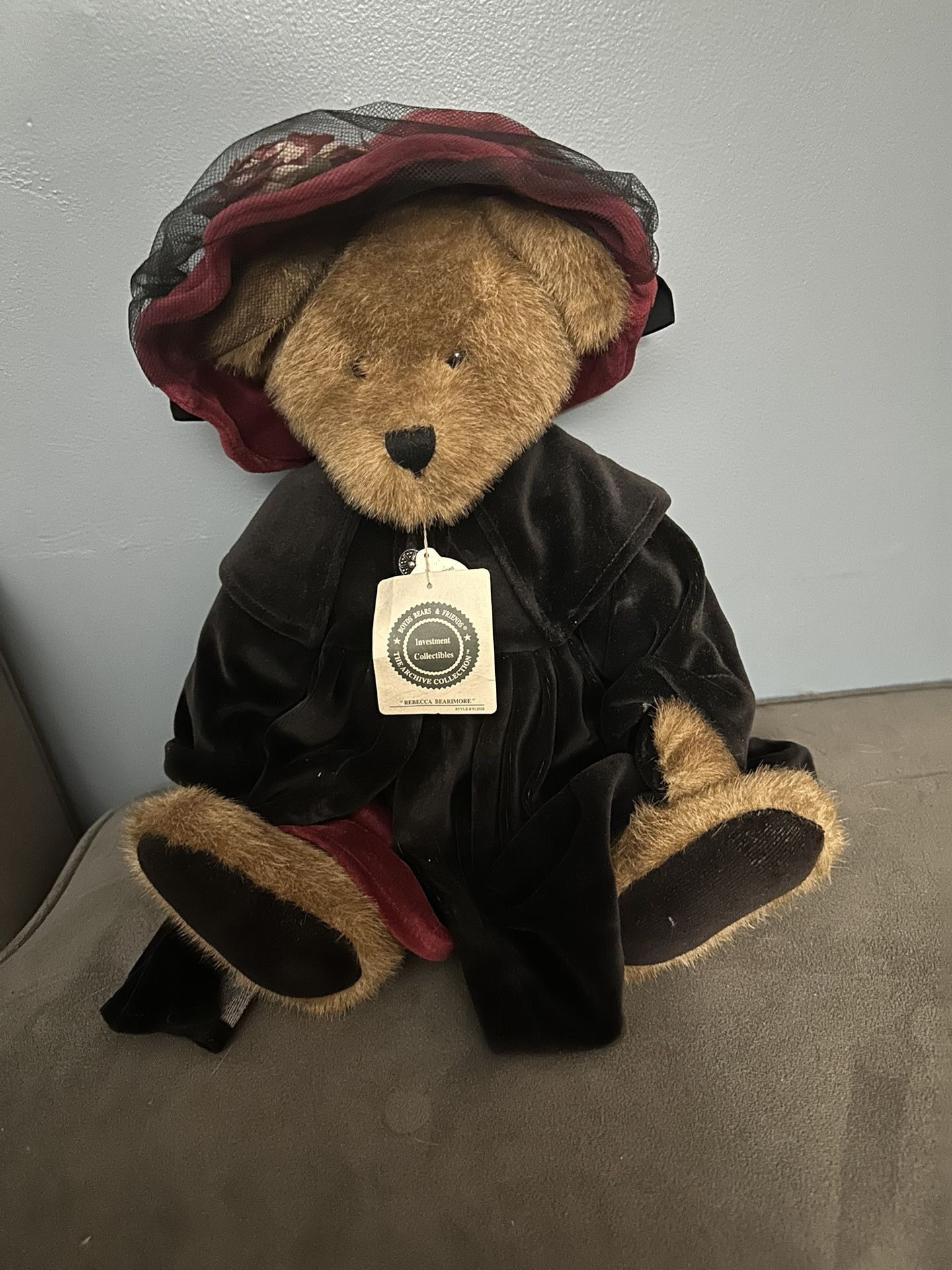 Vintage Boyd’s bear Rebecca bearimore-912028