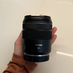 Canon RF 85mm 2.0 Lens