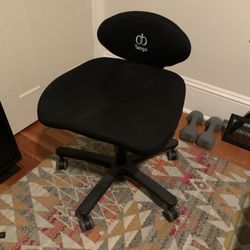 Tango Core Chair